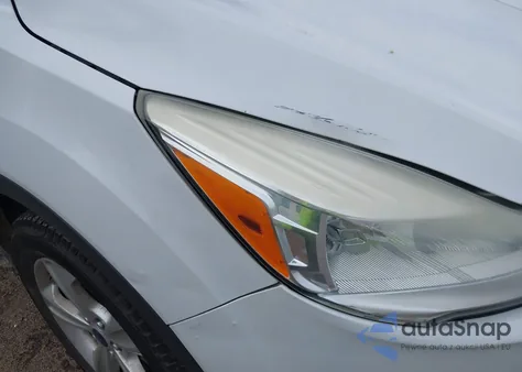 2016 Ford Escape Se from USA, damaged, VIN 1FMCU9G9XGUC68532